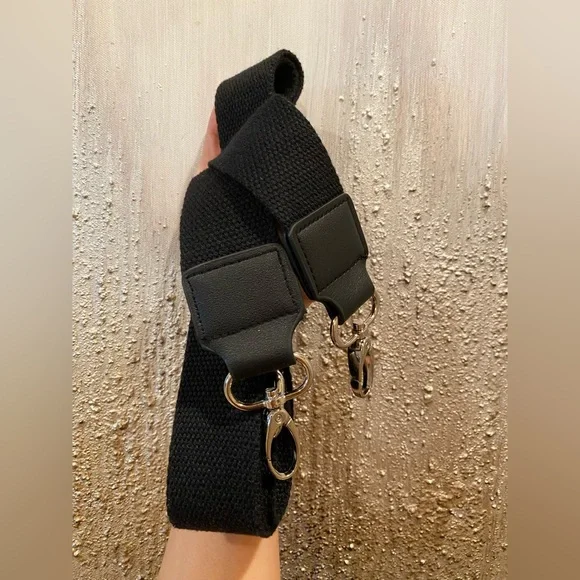 LIKE NEW Urban Outfitters Sold Out BDG Serena Coated Denim Mini Tote Bag - Black - Picture 12 of 16